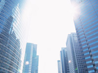 �ŐV�̓���